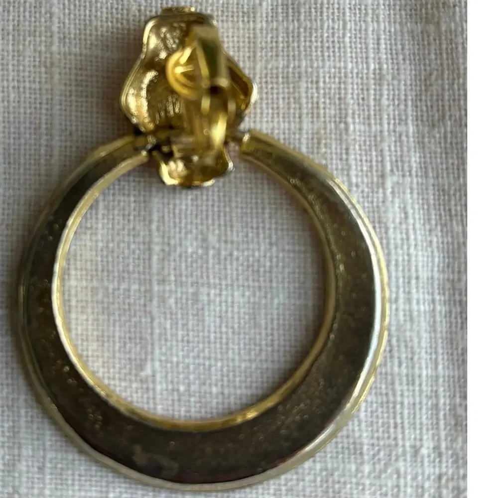 Vintage 1980 gold